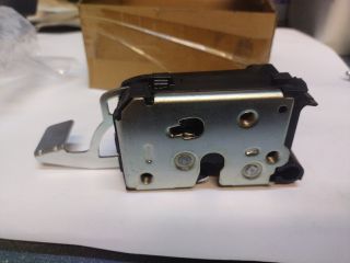 bontott PEUGEOT BOXER Csomagtérajtó Zárszerkezet