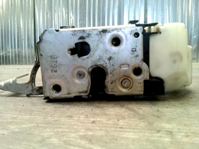 bontott PEUGEOT BOXER Csomagtérajtó Zárszerkezet