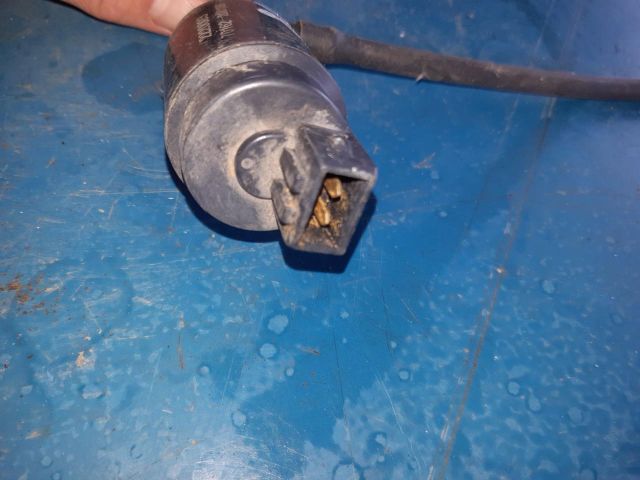 bontott PEUGEOT BOXER Első Ablakmosó Szivattyú