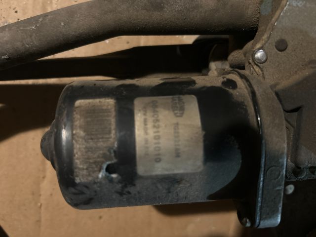 bontott PEUGEOT BOXER Első Ablaktörlő Szerkezet Motorral