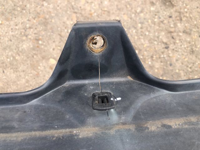 bontott PEUGEOT BOXER Első Lökhárító (Részeivel)