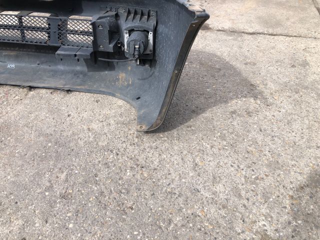 bontott PEUGEOT BOXER Első Lökhárító (Részeivel)