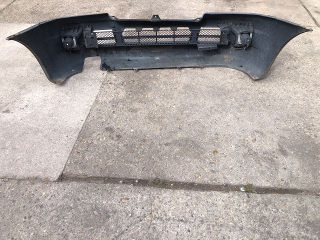 bontott PEUGEOT BOXER Első Lökhárító (Részeivel)