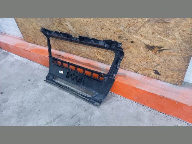 bontott PEUGEOT BOXER Első Lökhárító (Üresen)