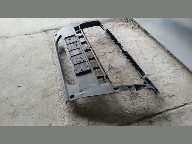 bontott PEUGEOT BOXER Első Lökhárító (Üresen)