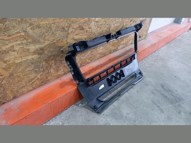 bontott PEUGEOT BOXER Első Lökhárító (Üresen)