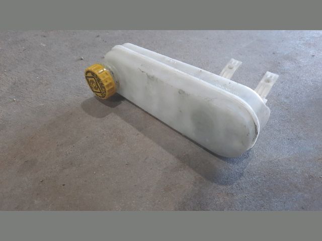 bontott PEUGEOT BOXER Fékfolyadék Tartály