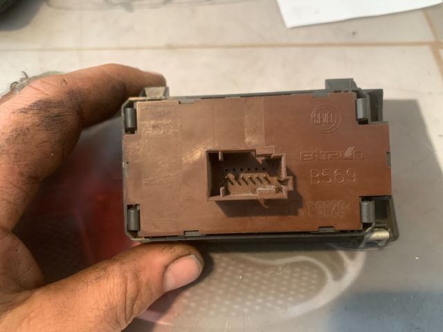 bontott PEUGEOT BOXER Fényszórómagasság Állító Kapcsoló