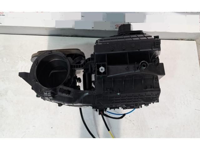 bontott PEUGEOT BOXER Fűtőmotor (Klímás)