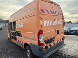 bontott PEUGEOT BOXER Hátsó Lökhárító (Részeivel)