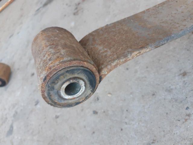 bontott PEUGEOT BOXER Hátsó Rugó