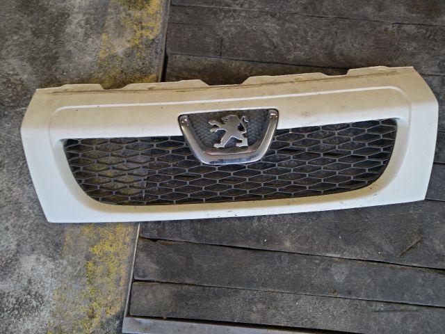 bontott PEUGEOT BOXER Hűtőrács