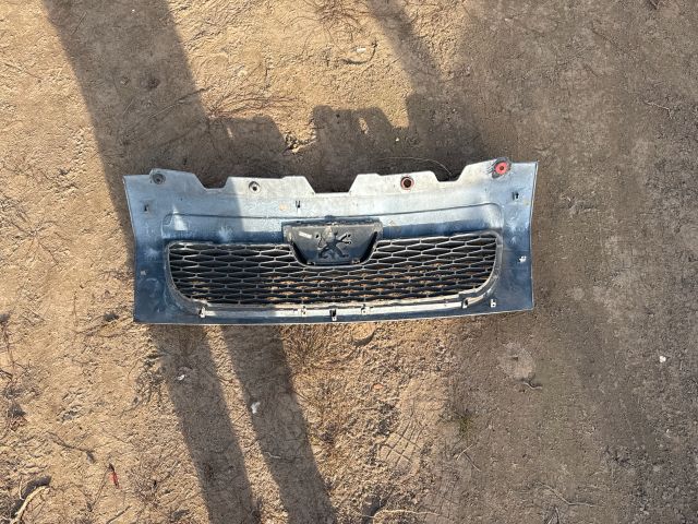 bontott PEUGEOT BOXER Hűtőrács