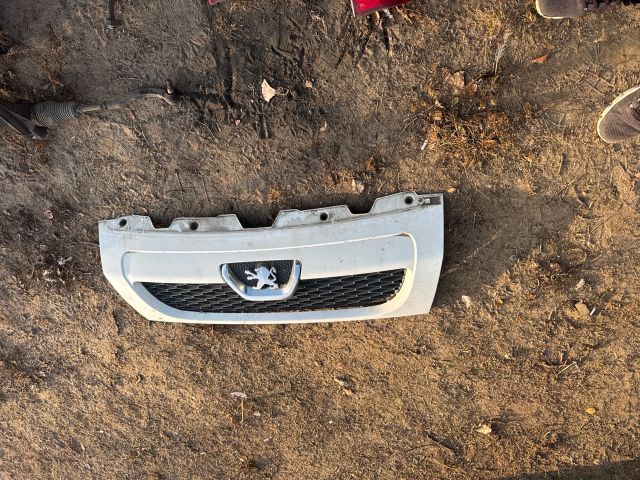 bontott PEUGEOT BOXER Hűtőrács