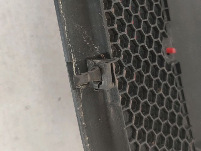 bontott PEUGEOT BOXER Hűtőrács