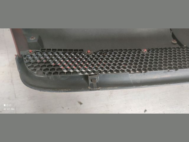 bontott PEUGEOT BOXER Hűtőrács