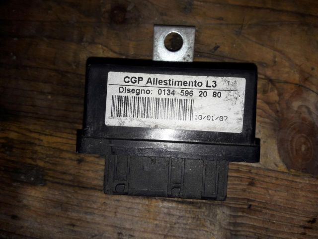 bontott PEUGEOT BOXER Hűtőventilátor Relé