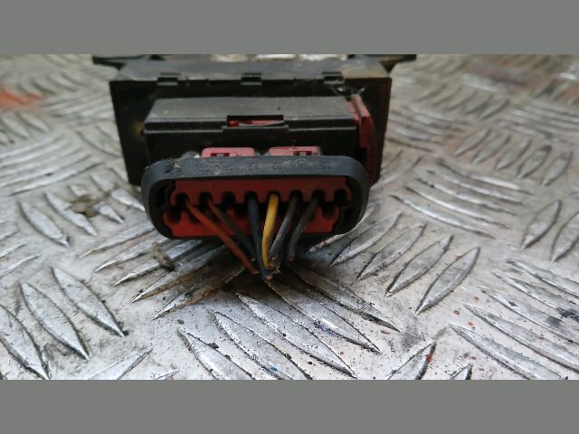 bontott PEUGEOT BOXER Hűtőventilátor Relé