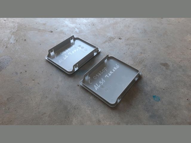 bontott PEUGEOT BOXER Jobb C Oszlop Burkolat