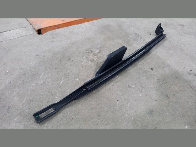 bontott PEUGEOT BOXER Jobb első Ablak Sín