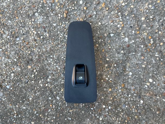 bontott PEUGEOT BOXER Jobb első Ablakemelő Kapcsoló
