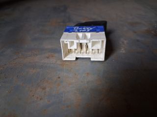 bontott PEUGEOT BOXER Jobb első Ablakemelő Kapcsoló