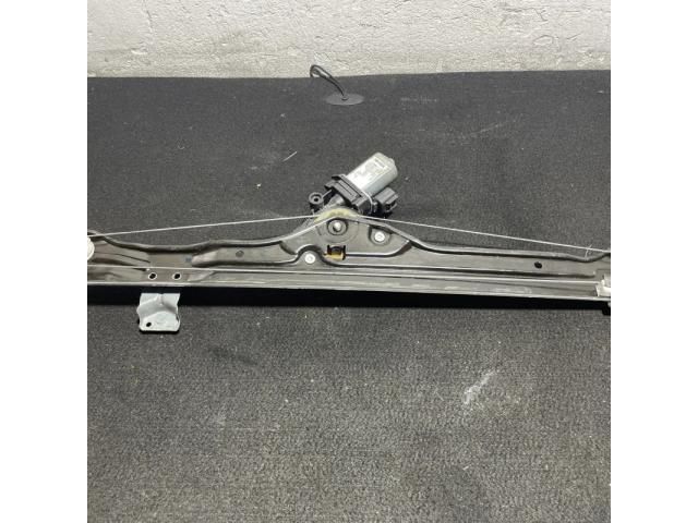 bontott PEUGEOT BOXER Jobb első Ablakemelő Szerkezet (Elektromos)