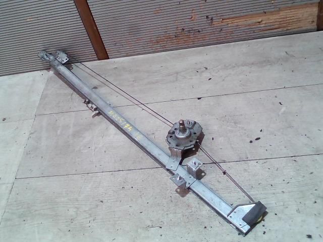 bontott PEUGEOT BOXER Jobb első Ablakemelő Szerkezet (Mechanikus)