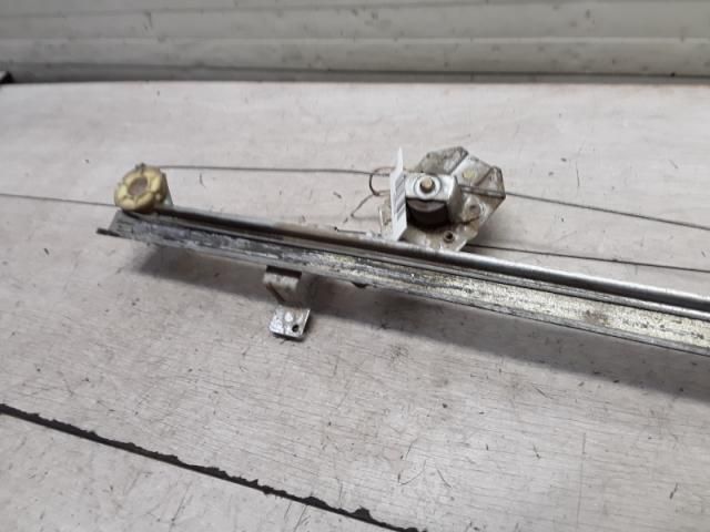 bontott PEUGEOT BOXER Jobb első Ablakemelő Szerkezet (Mechanikus)