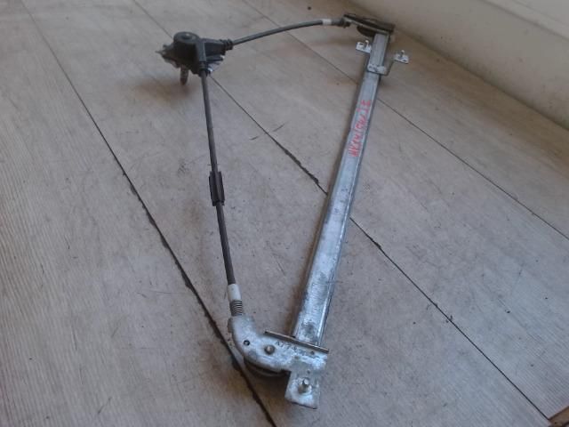 bontott PEUGEOT BOXER Jobb első Ablakemelő Szerkezet (Mechanikus)