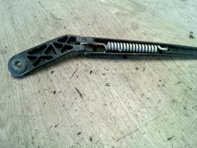 bontott PEUGEOT BOXER Jobb első Ablaktörlő Kar