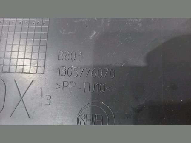 bontott PEUGEOT BOXER Jobb első Ajtó Díszléc