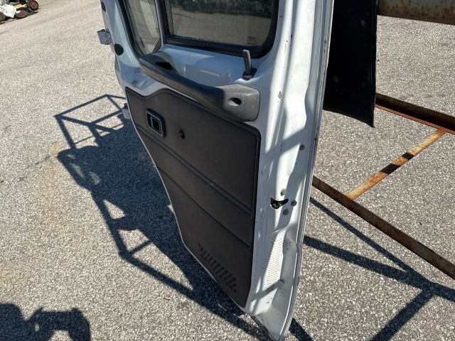 bontott PEUGEOT BOXER Jobb első Ajtó (Részeivel)