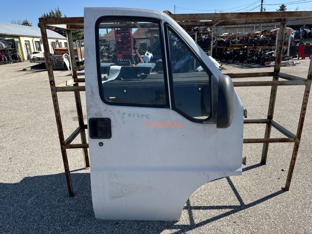 bontott PEUGEOT BOXER Jobb első Ajtó (Részeivel)