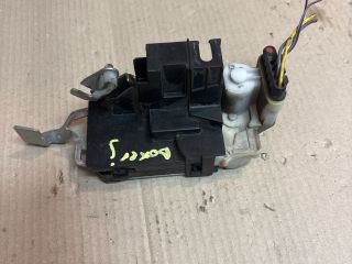 bontott PEUGEOT BOXER Jobb első Ajtózár