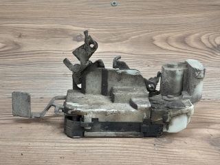 bontott PEUGEOT BOXER Jobb első Ajtózár