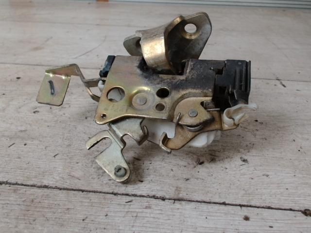 bontott PEUGEOT BOXER Jobb első Ajtózár