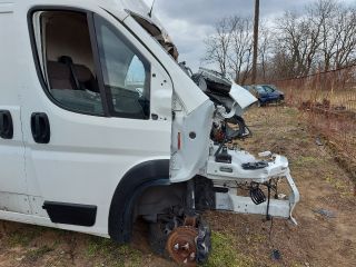 bontott PEUGEOT BOXER Jobb első Ajtózár