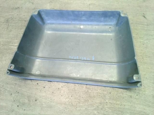 bontott PEUGEOT BOXER Jobb első Ajtózseb