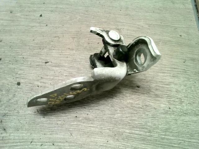 bontott PEUGEOT BOXER Jobb első Alsó Zsanér