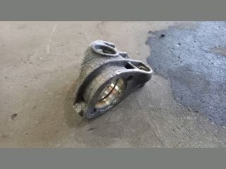 bontott PEUGEOT BOXER Jobb első Féltengely Tartó