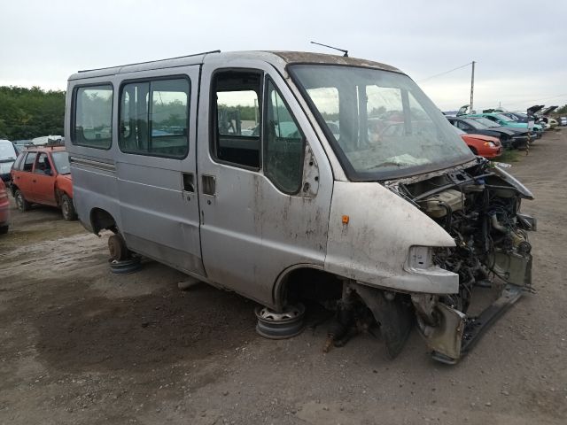 bontott PEUGEOT BOXER Jobb első Fixüveg (Ajtóban)