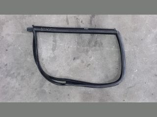 bontott PEUGEOT BOXER Jobb első Gumikéder