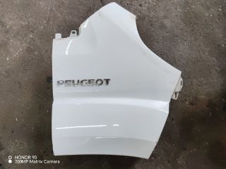 bontott PEUGEOT BOXER Jobb első Sárvédő