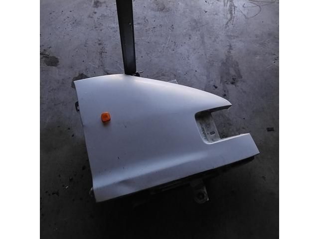 bontott PEUGEOT BOXER Jobb első Sárvédő