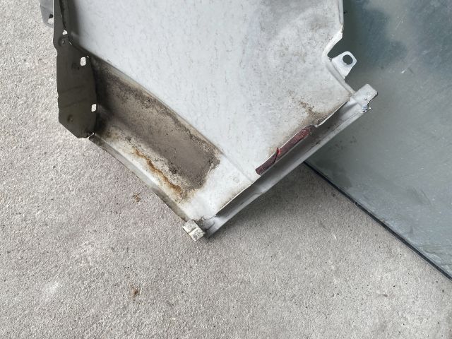 bontott PEUGEOT BOXER Jobb első Sárvédő