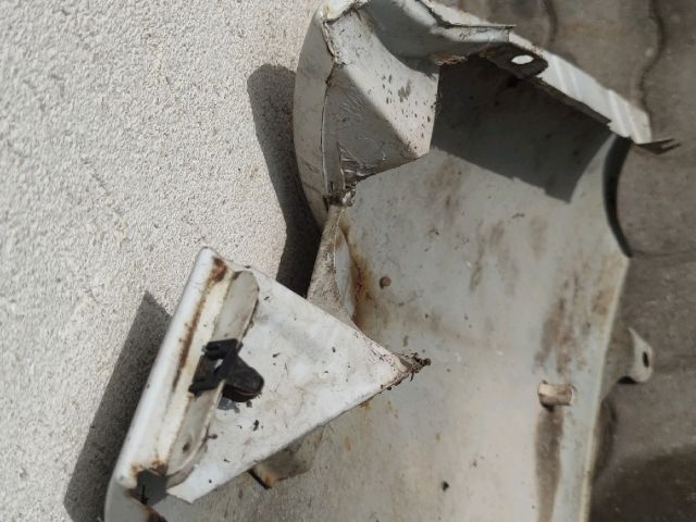 bontott PEUGEOT BOXER Jobb első Sárvédő