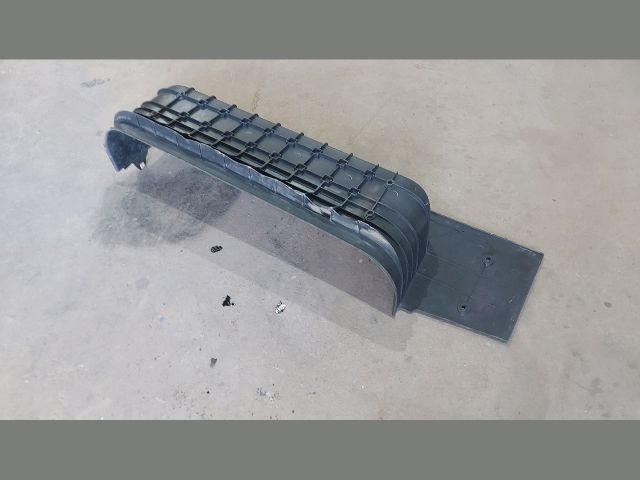 bontott PEUGEOT BOXER Jobb Fellépő