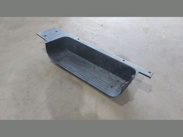 bontott PEUGEOT BOXER Jobb Fellépő