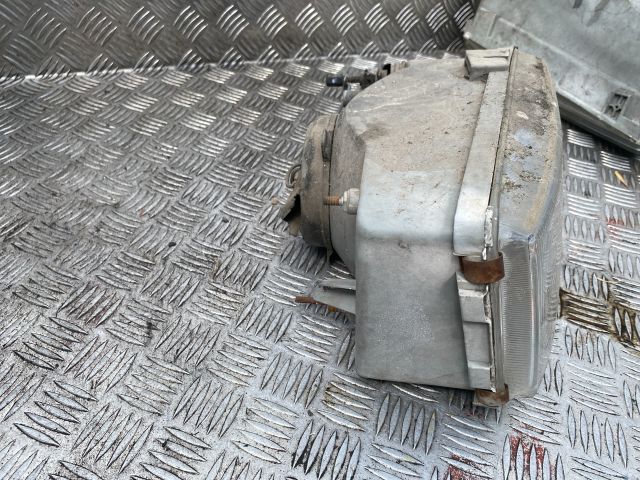 bontott PEUGEOT BOXER Jobb Fényszóró